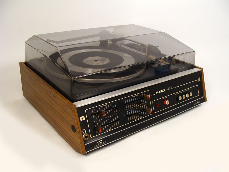 tocadiscos madera faro 911q 20.5x44x36.5 1u